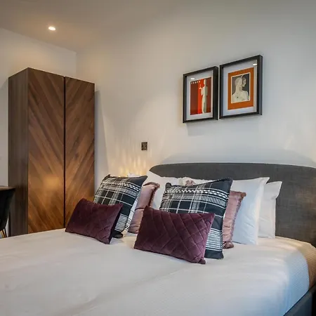 307 @ Ryedale House * York